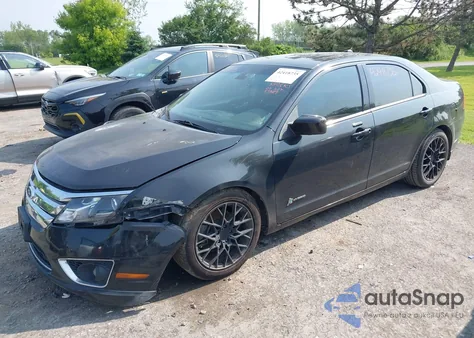 2012 Ford Fusion Hybrid z USA, uszkodzony, nr VIN 3FADP0L32CR364546